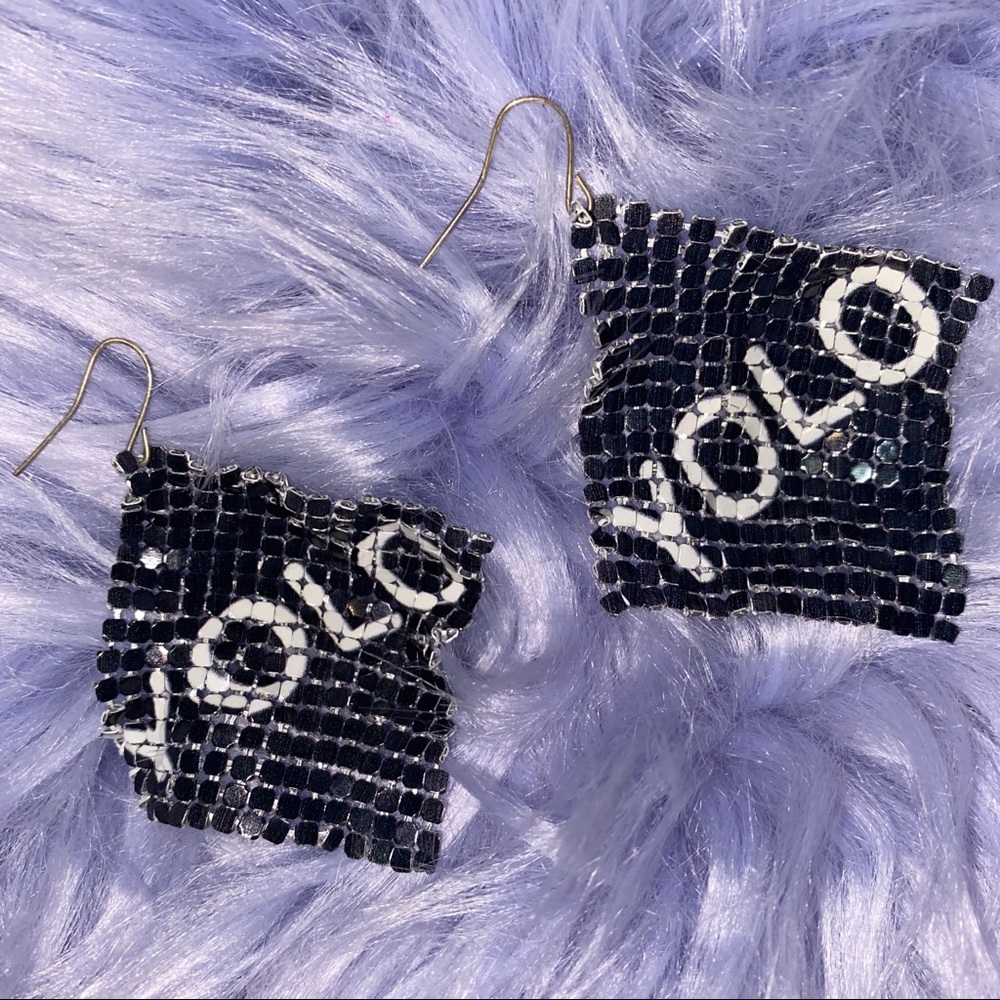 YOLO Waterfall Earrings - Picture 1 of 6